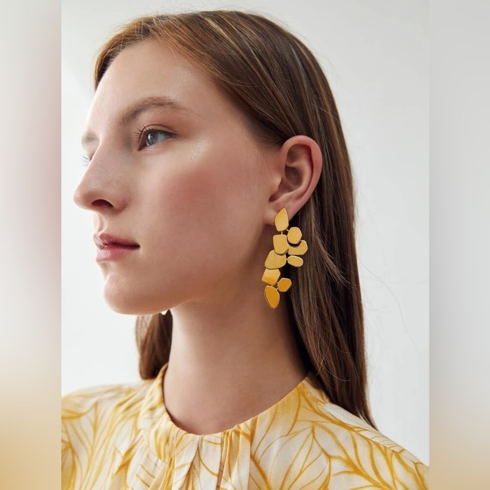 NIB MOTF Gold Geometric Drop Statement Earrings | Modern Abstract Dangle - Picture 1 of 7